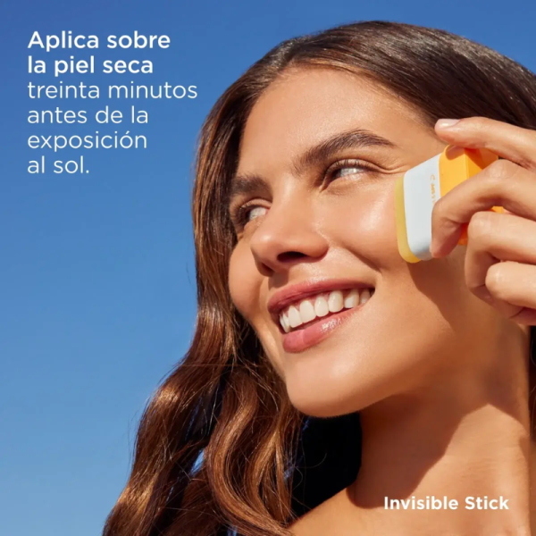 Isdin Invisible Stick SPF 50 10g - Dermaproductos Guatemala